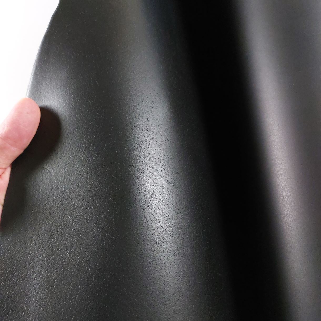 LLOYD. Колір - чорний 2,0