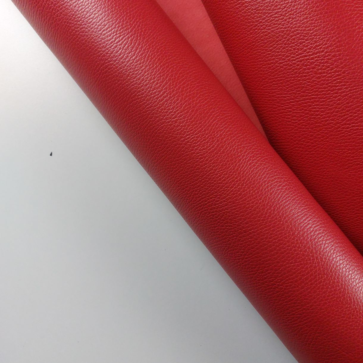 LUXURY. Колір - rosso 1,5