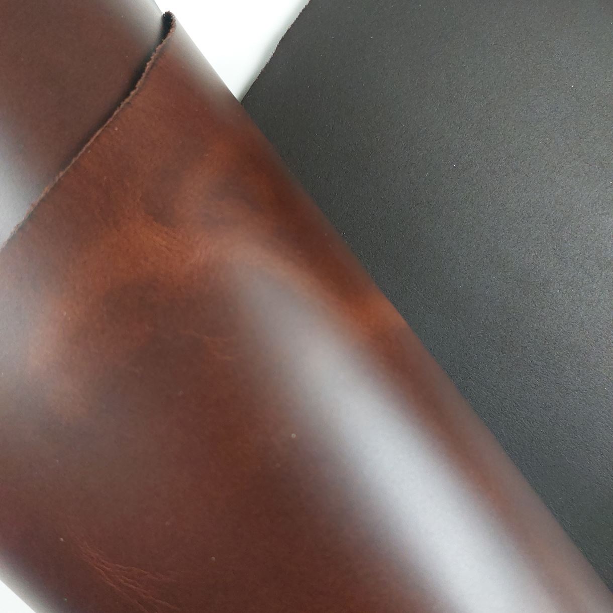 La Perla Azzurra. арт. Super Waxy. Колір - cognac. Пола